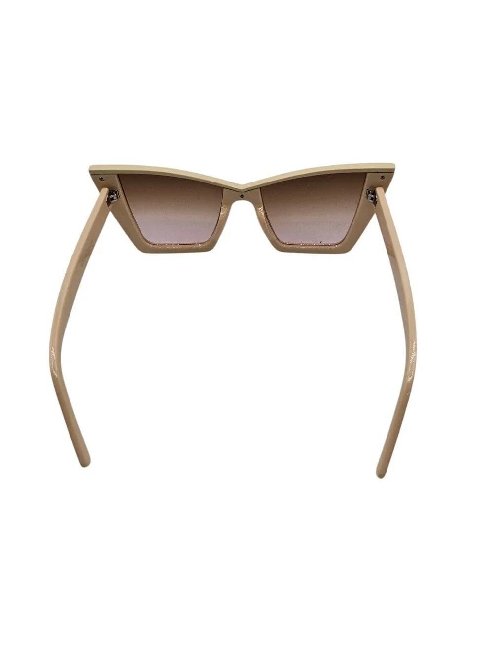 Vintage Mod Inspired Plastic Frame Cat eye Sunglasses Cream Ivory
